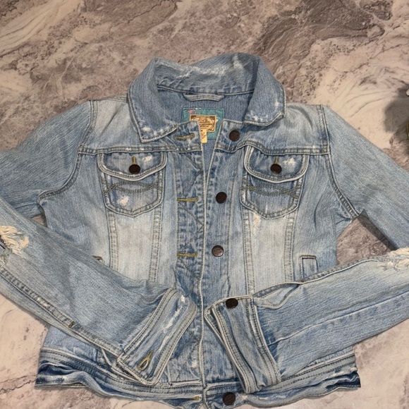 Y2K vintage Abercrombie & Fitch trucker distressed Light Blue Denim Jacket - Picture 14 of 15